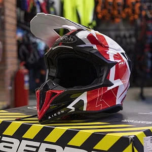 Внедорожный шлем Airoh Wraap Raze