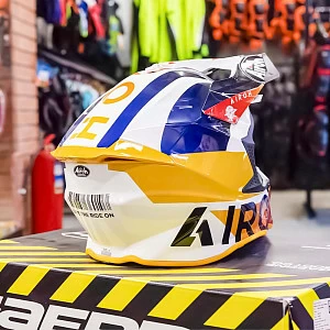 Внедорожный шлем Airoh Twist 2.0 Lift