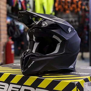 Внедорожный шлем Airoh Twist 2.0 Color