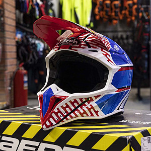 Внедорожный шлем Airoh Wraap Idol